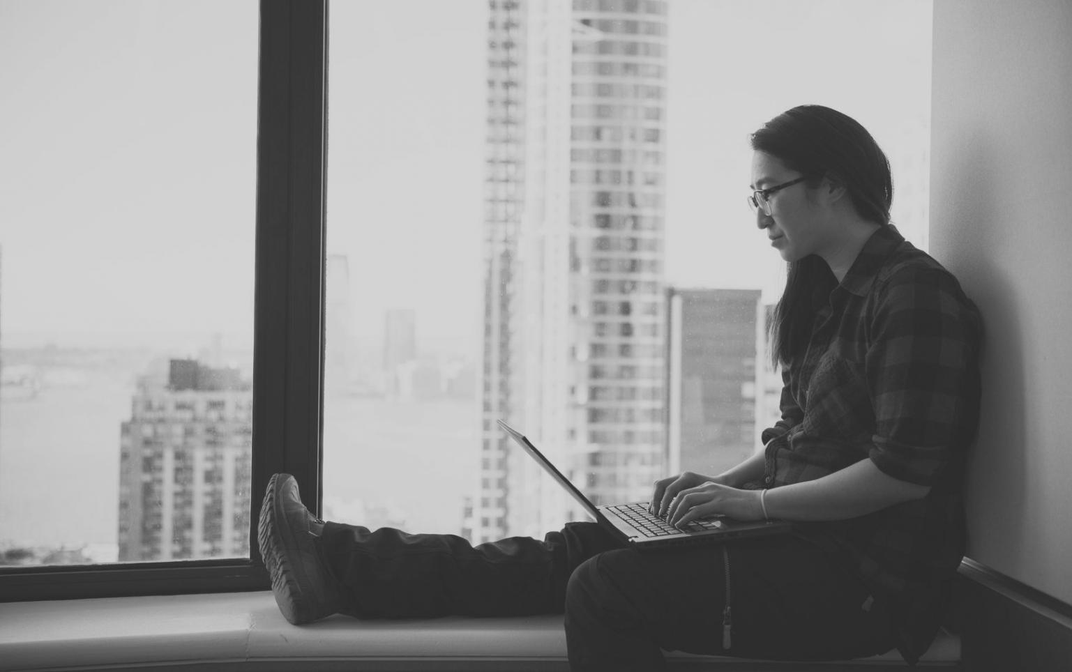 Interactive learning sessions with practical exercises